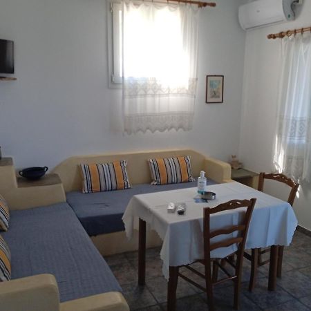 Aegean Sunset Apartment Киониа Екстериор снимка