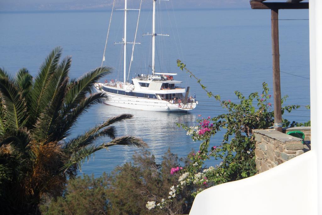 Aegean Sunset Apartment Киониа Стая снимка